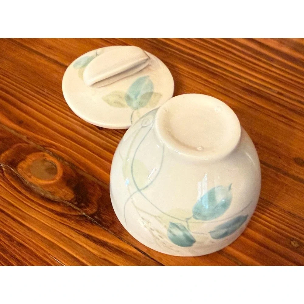 Red Wing True China Merrileaf Pattern Sugar Bowl